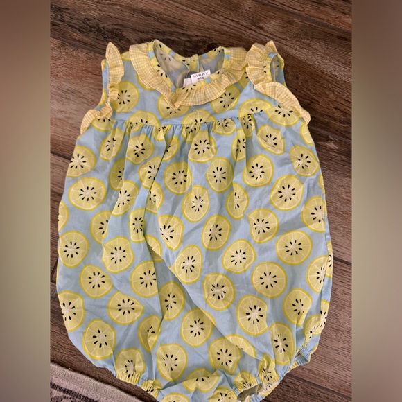 James and Lottie outfit - Picture 1 of 2